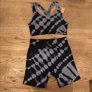Victoria’s Secret PINK Black and Gray Tie-Dye Sports Bra and Bike Shorts Set NWT
